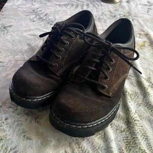 Women’s Brown Leather Shoes